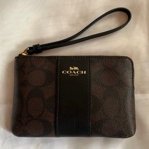 Coach wristlet Bran New